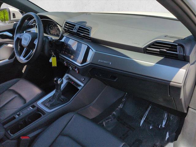 Used 2025 Audi Q3 2.0T Premium AWD/4WD image 30