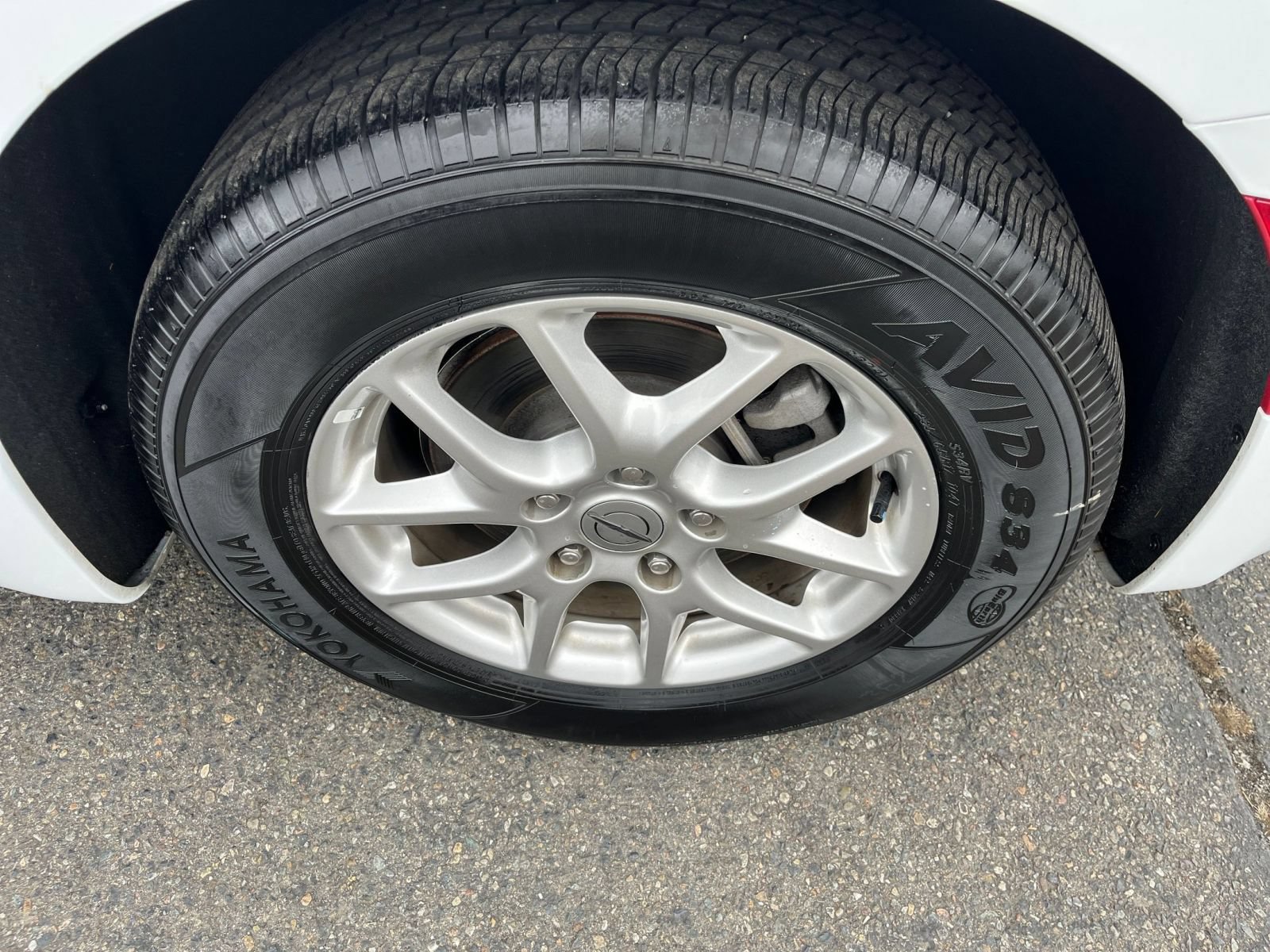 Used 2025 Chrysler Pacifica Select FWD image 32