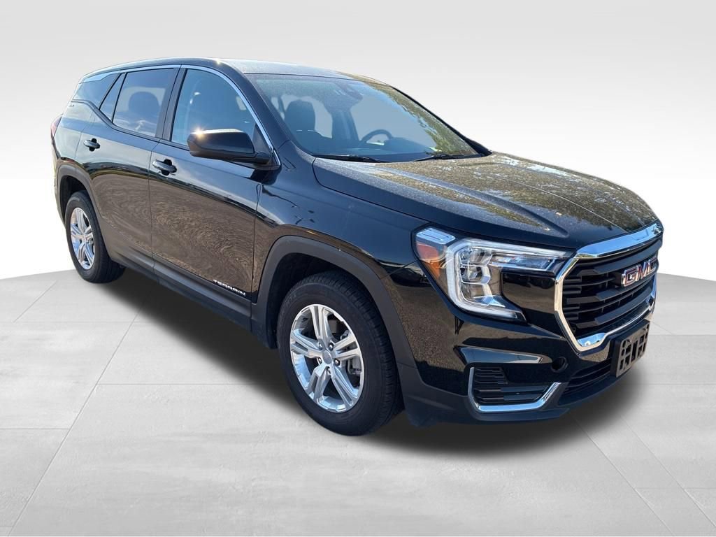 Used 2024 GMC Terrain SLE AWD/4WD image 9