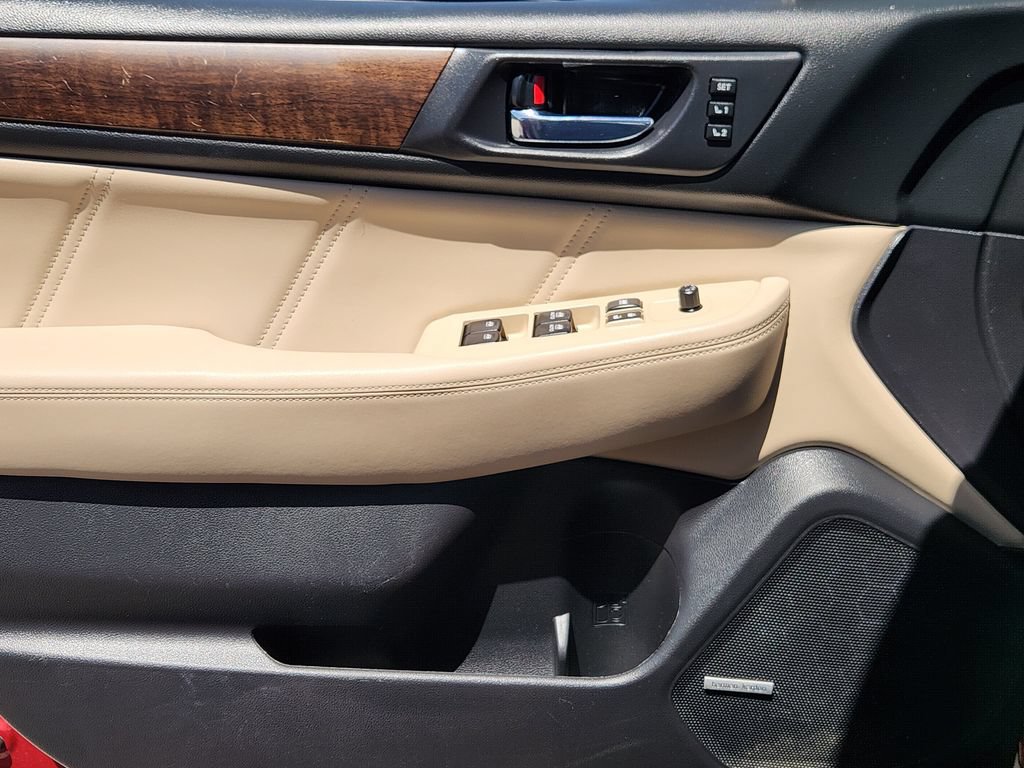 Used 2018 Subaru Outback 2.5i Limited AWD/4WD image 19