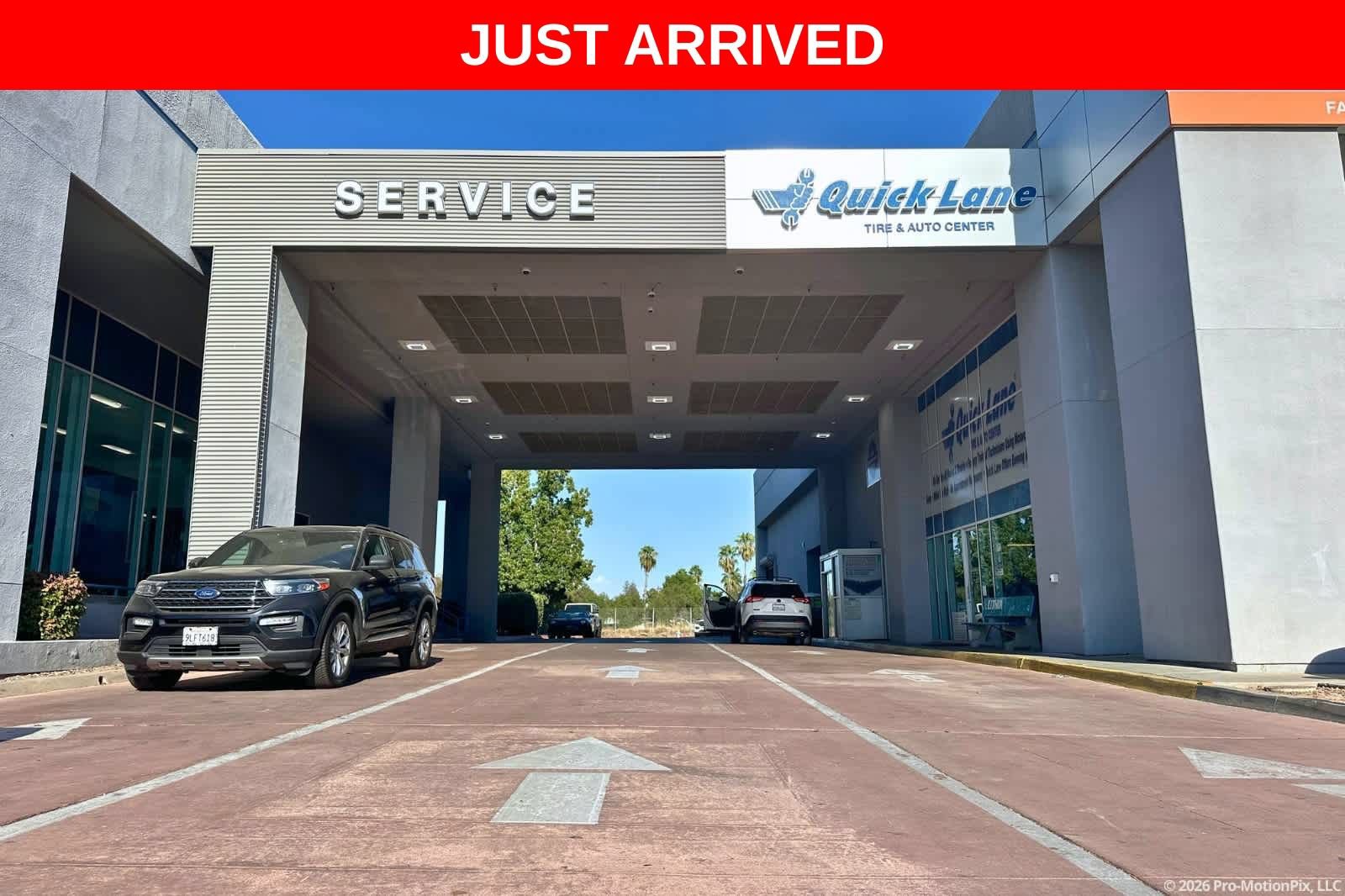 Used 2023 Dodge Challenger SRT Hellcat RWD image 32