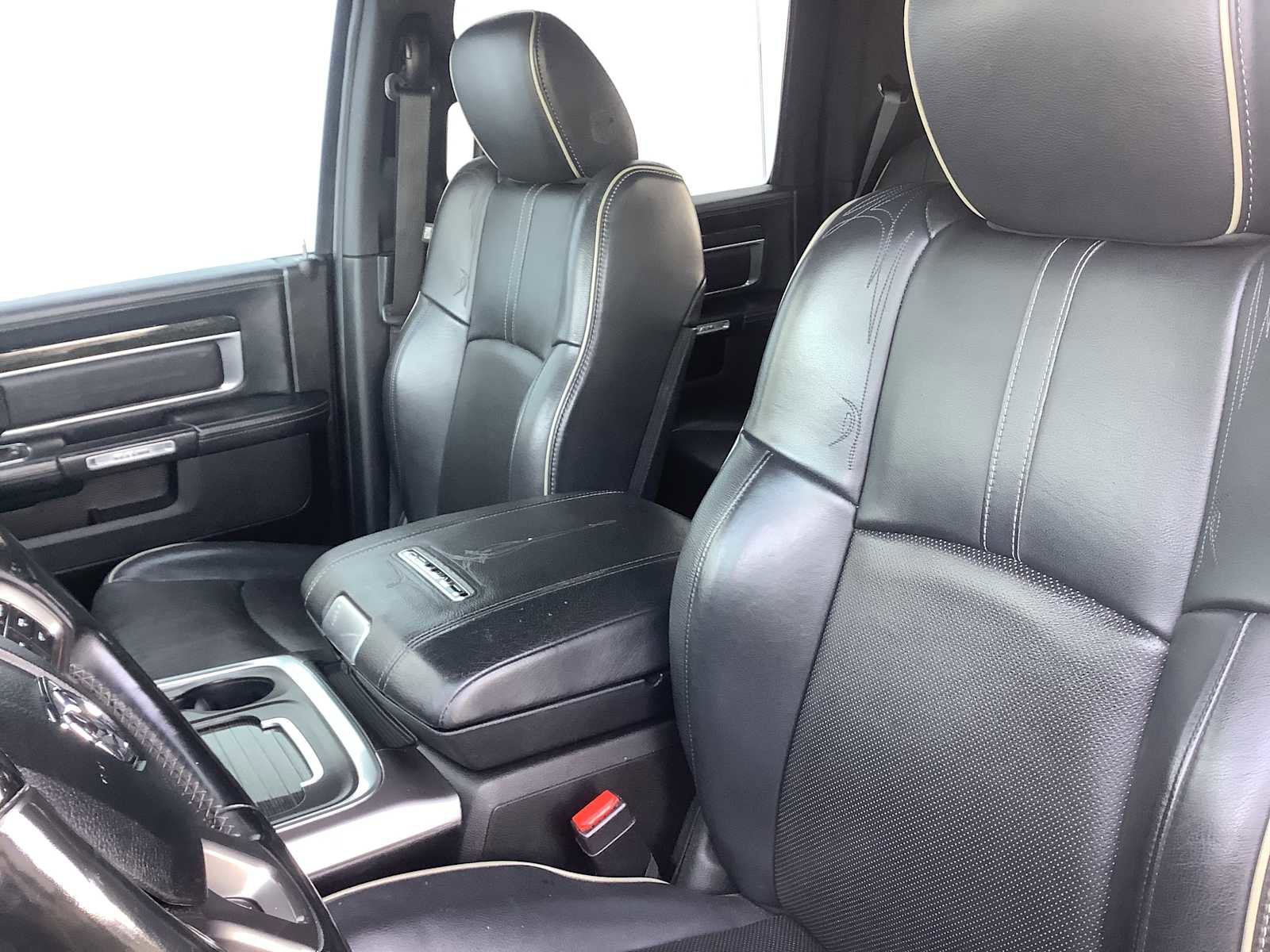 Used 2017 RAM 1500 Limited image 11