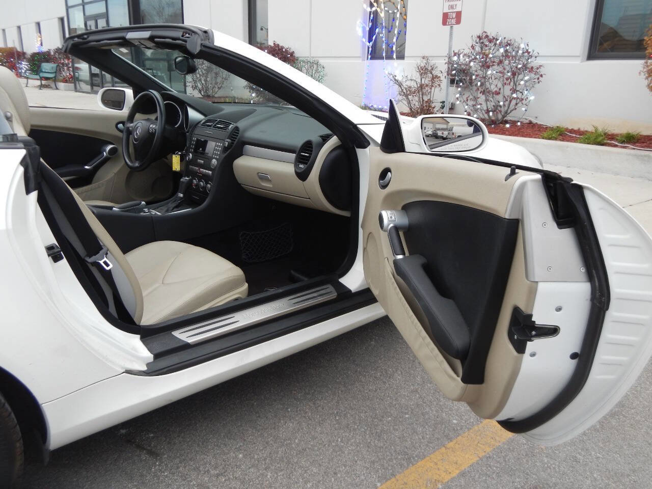 Used 2007 Mercedes-Benz SLK 350 image 30