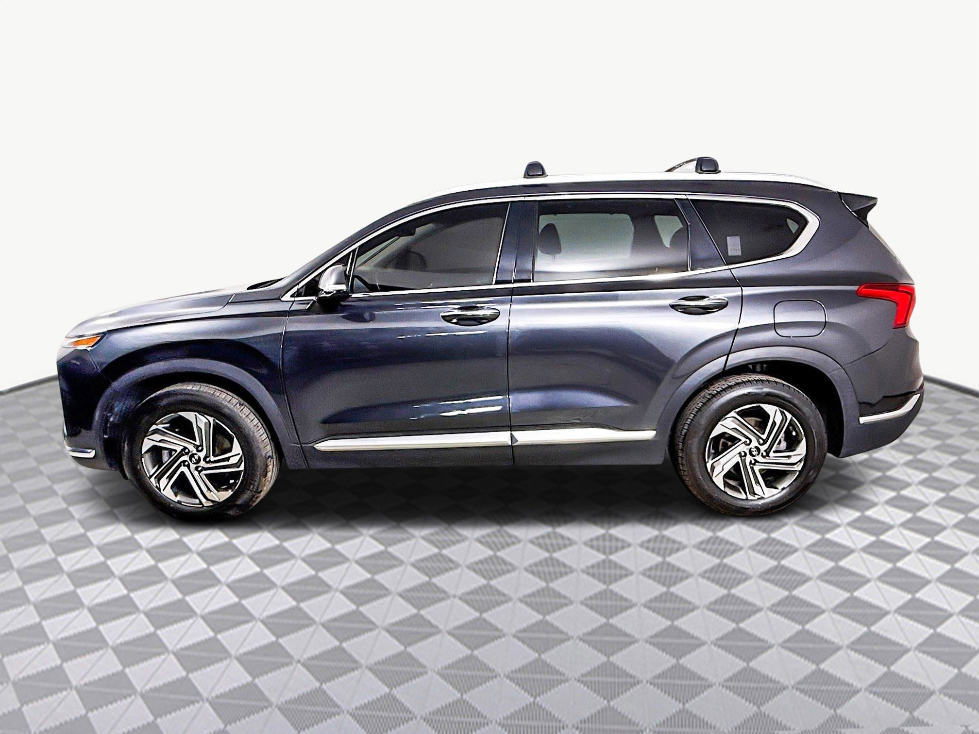 Used 2021 Hyundai Santa Fe SEL w/ Convenience Package image 6