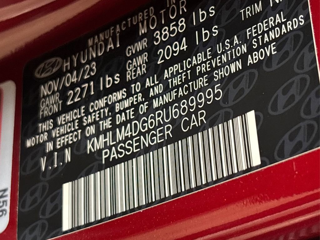 Used 2024 Hyundai Elantra SEL image 16