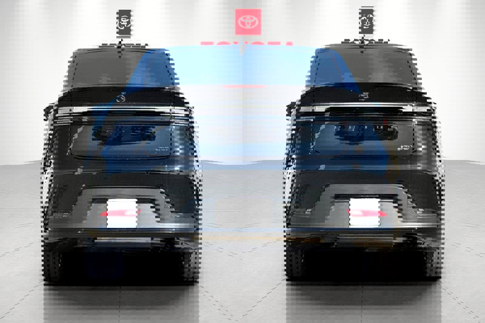 New 2026 Toyota Prius Plug-In Hybrid image 4