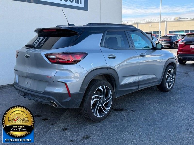 Used 2024 Chevrolet TrailBlazer RS image 3