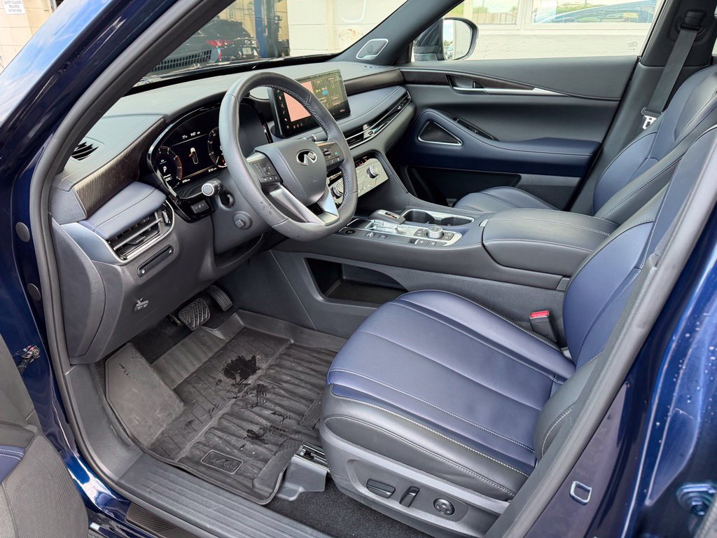 Used 2026 INFINITI QX60 Sport w/ Dark Cargo Package AWD/4WD image 10