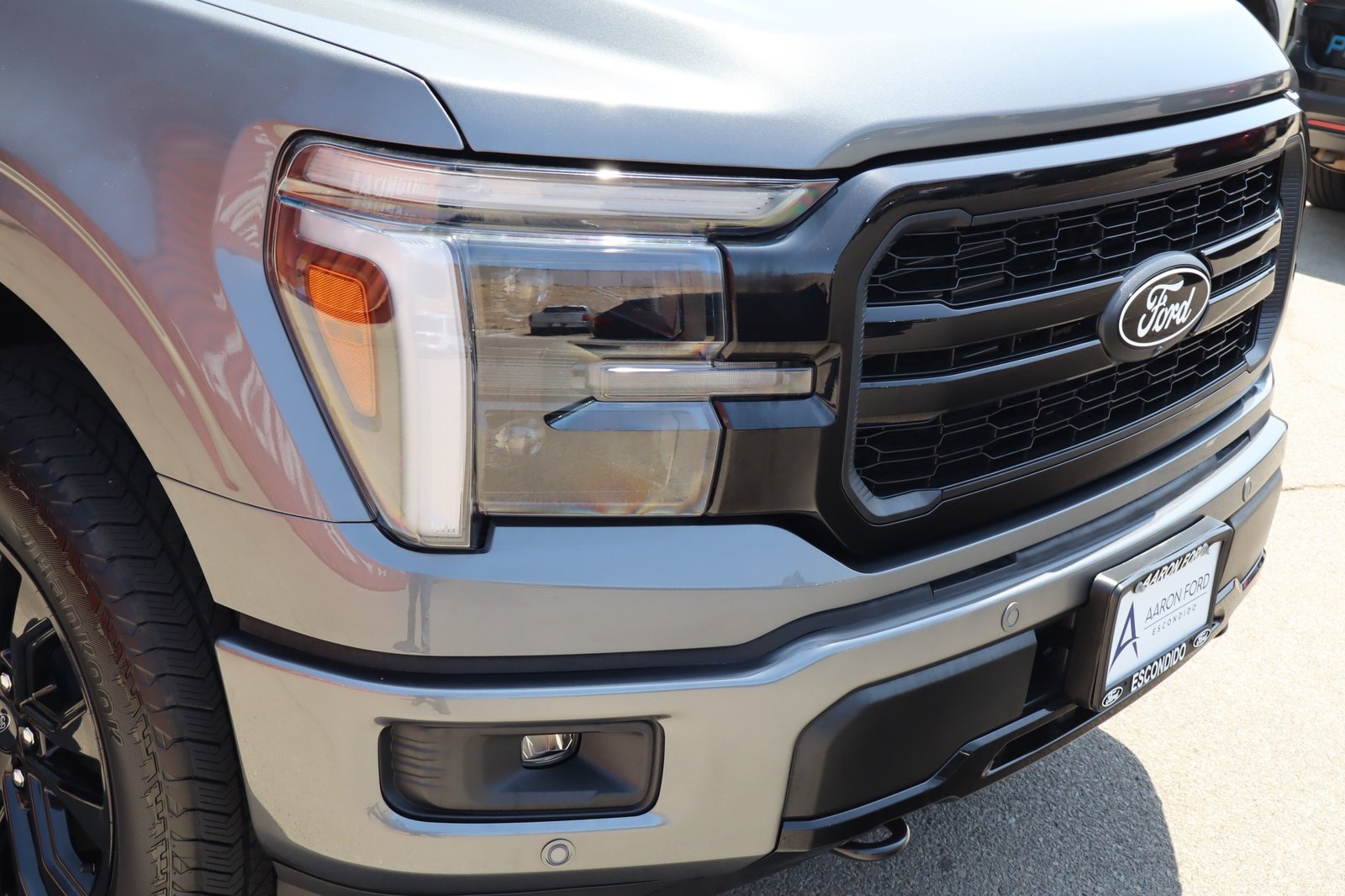 New 2026 Ford F150 Lariat w/ Equipment Group 501A Mid AWD/4WD image 9