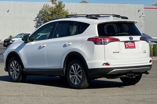 Certified 2017 Toyota RAV4 XLE w/ Convenience Package AWD/4WD image 7