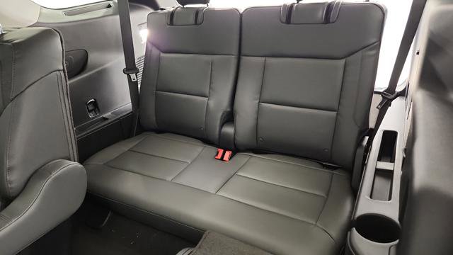 New 2026 Ford Explorer Active w/ Active Comfort Package image 21