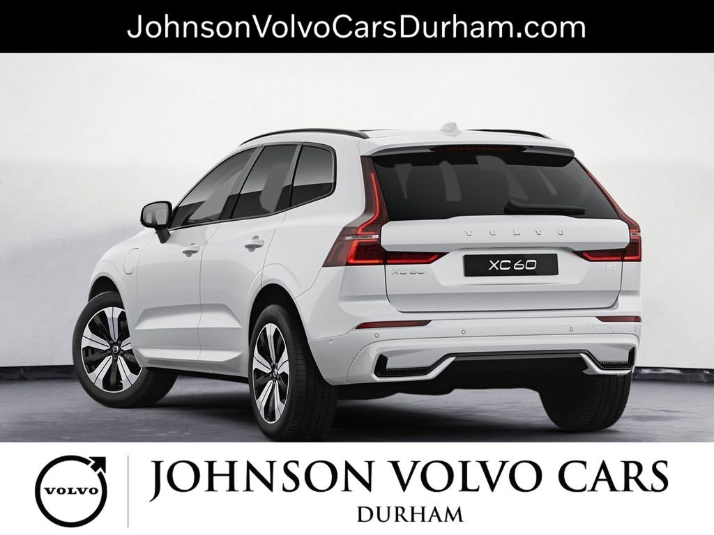 Used 2023 Volvo XC60 T8 Plus image 4