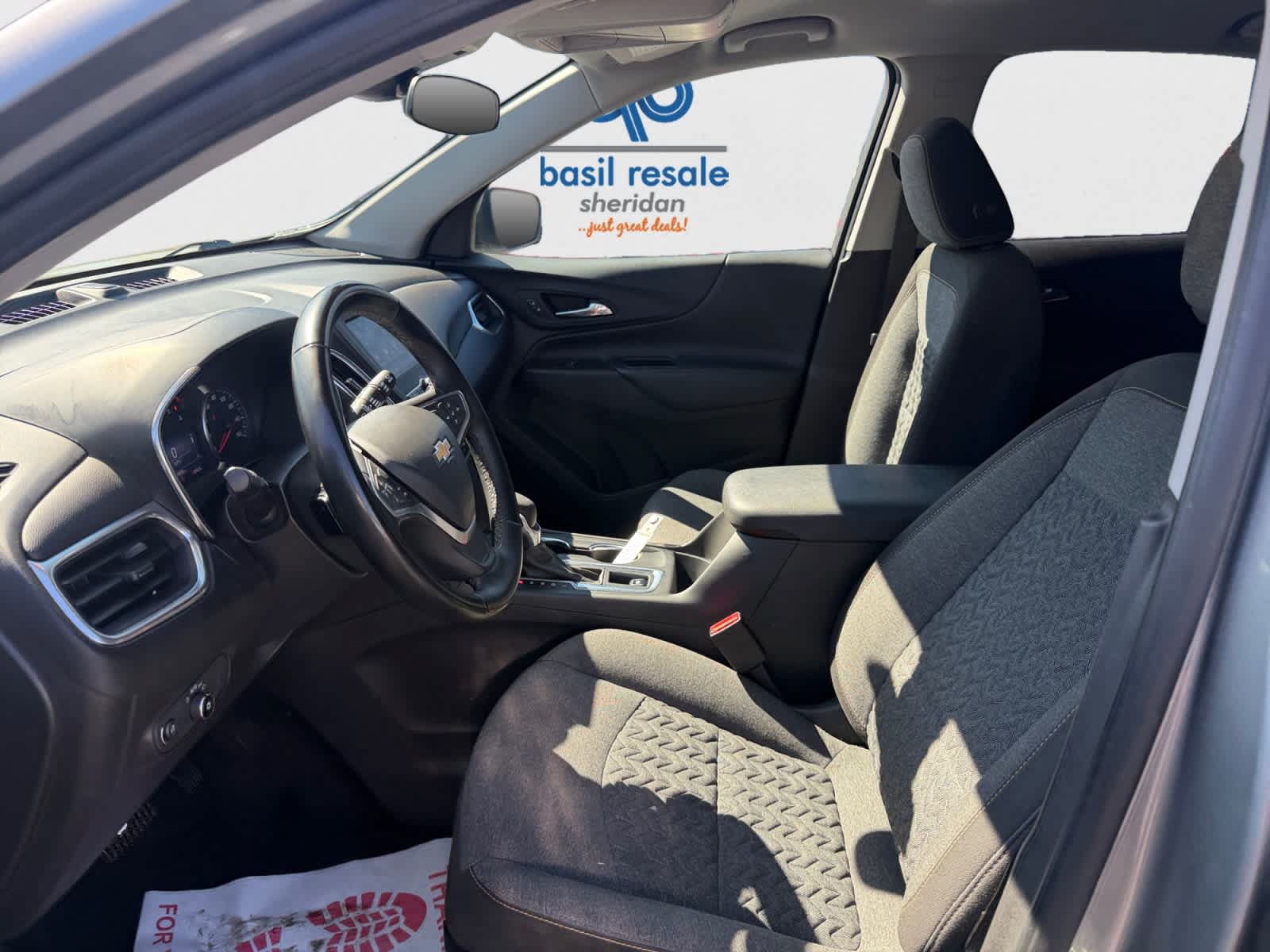 Used 2023 Chevrolet Equinox LT AWD/4WD image 11