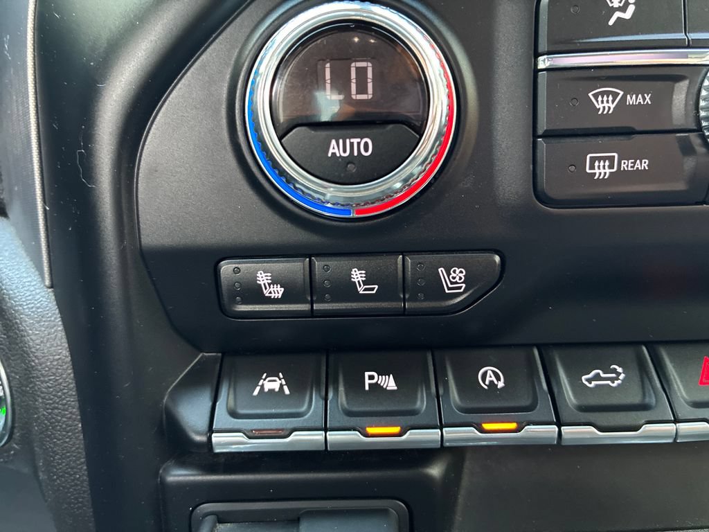 Used 2019 GMC Sierra 1500 SLT w/ SLT Premium Plus Package AWD/4WD image 27