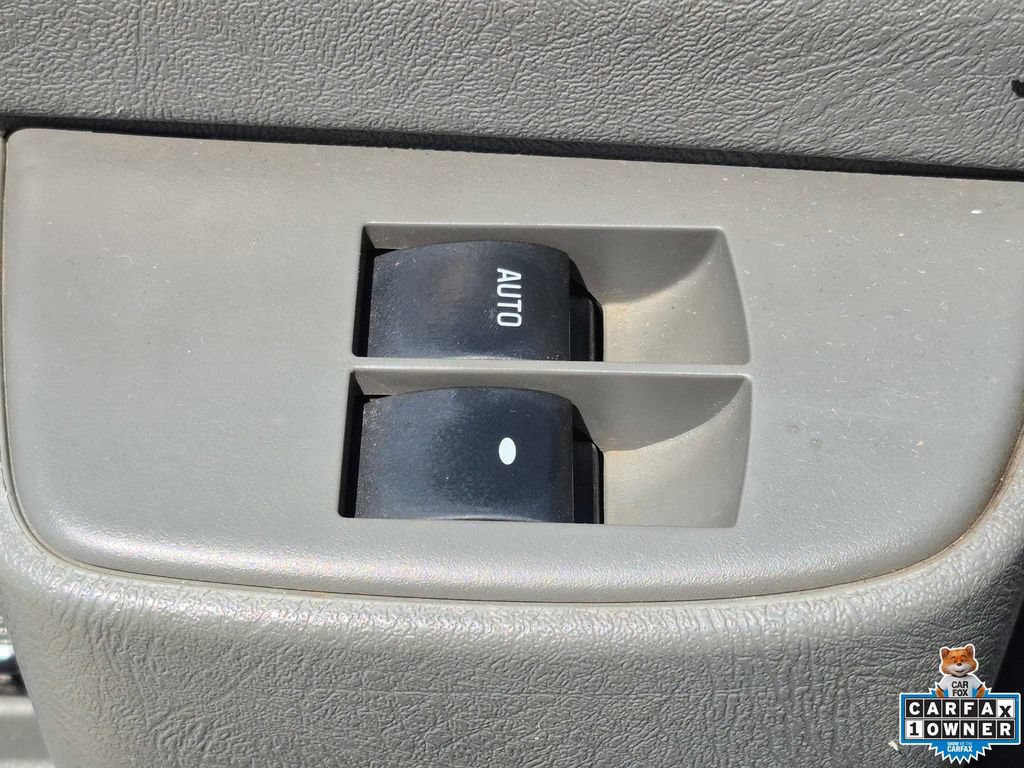 Used 2021 Chevrolet Express 3500 w/ Power Convenience Package RWD image 16