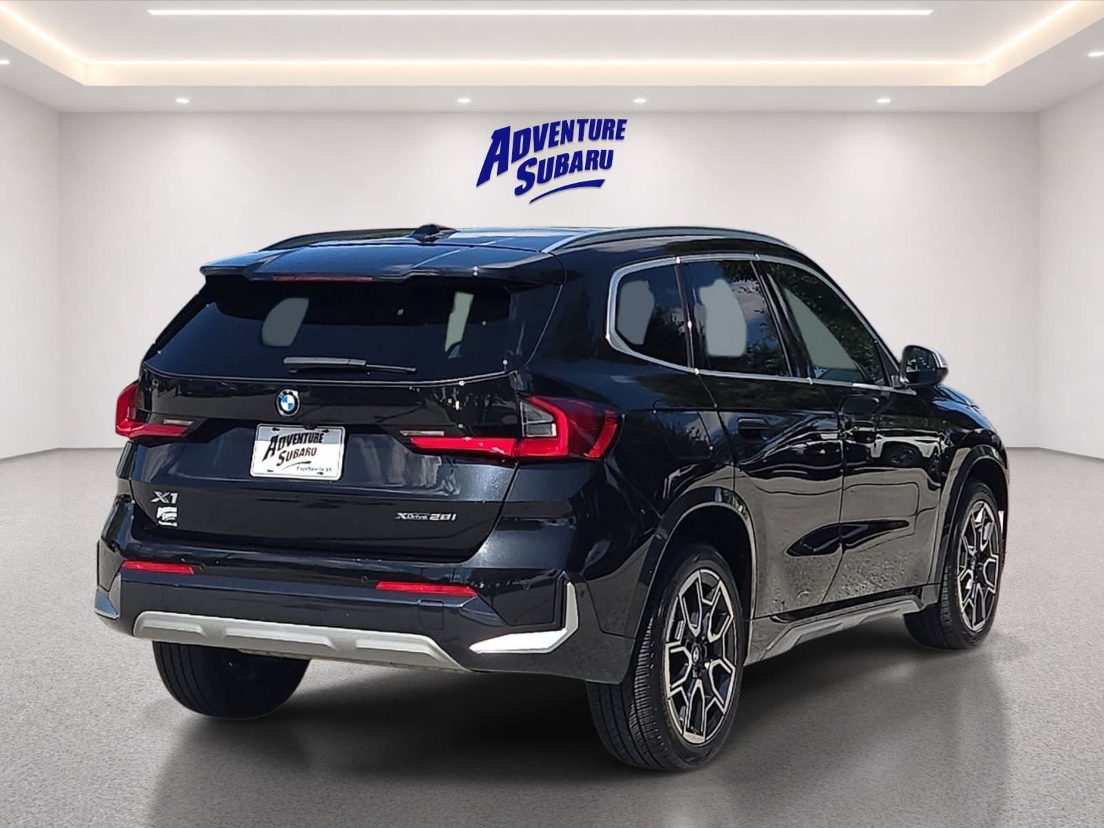 Used 2023 BMW X1 xDrive28i w/ Premium Package AWD/4WD image 6