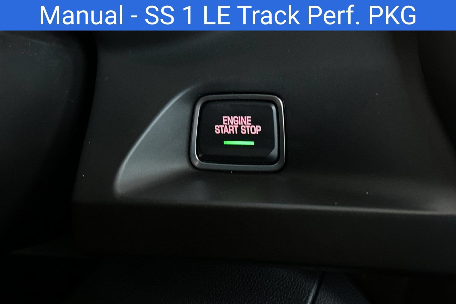 Used 2018 Chevrolet Camaro SS RWD image 27