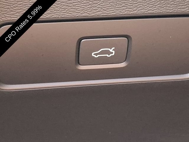 Certified 2023 Volvo XC40 B5 Plus w/ Driver Assist Package AWD/4WD image 28