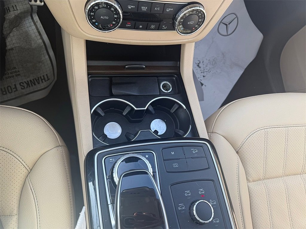 Used 2019 Mercedes-Benz GLE 400 4MATIC image 11