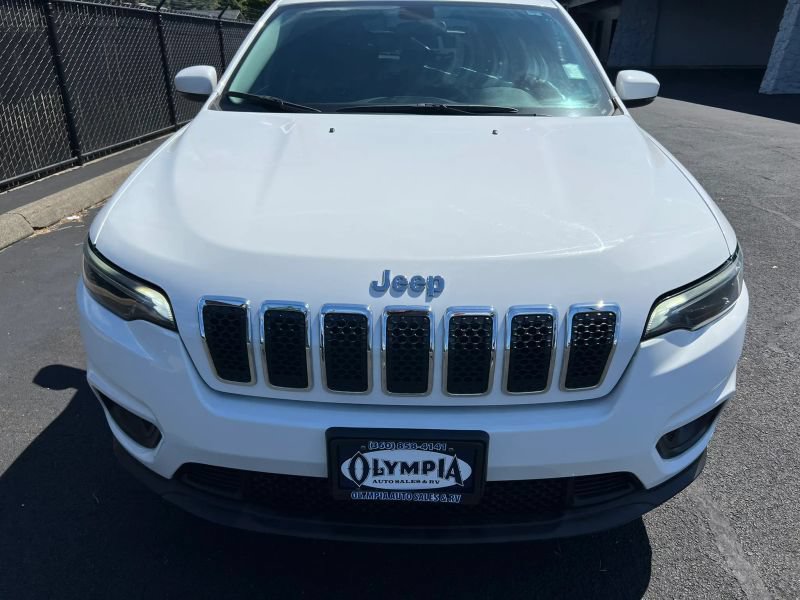 Used 2020 Jeep Cherokee Latitude Plus FWD image 3
