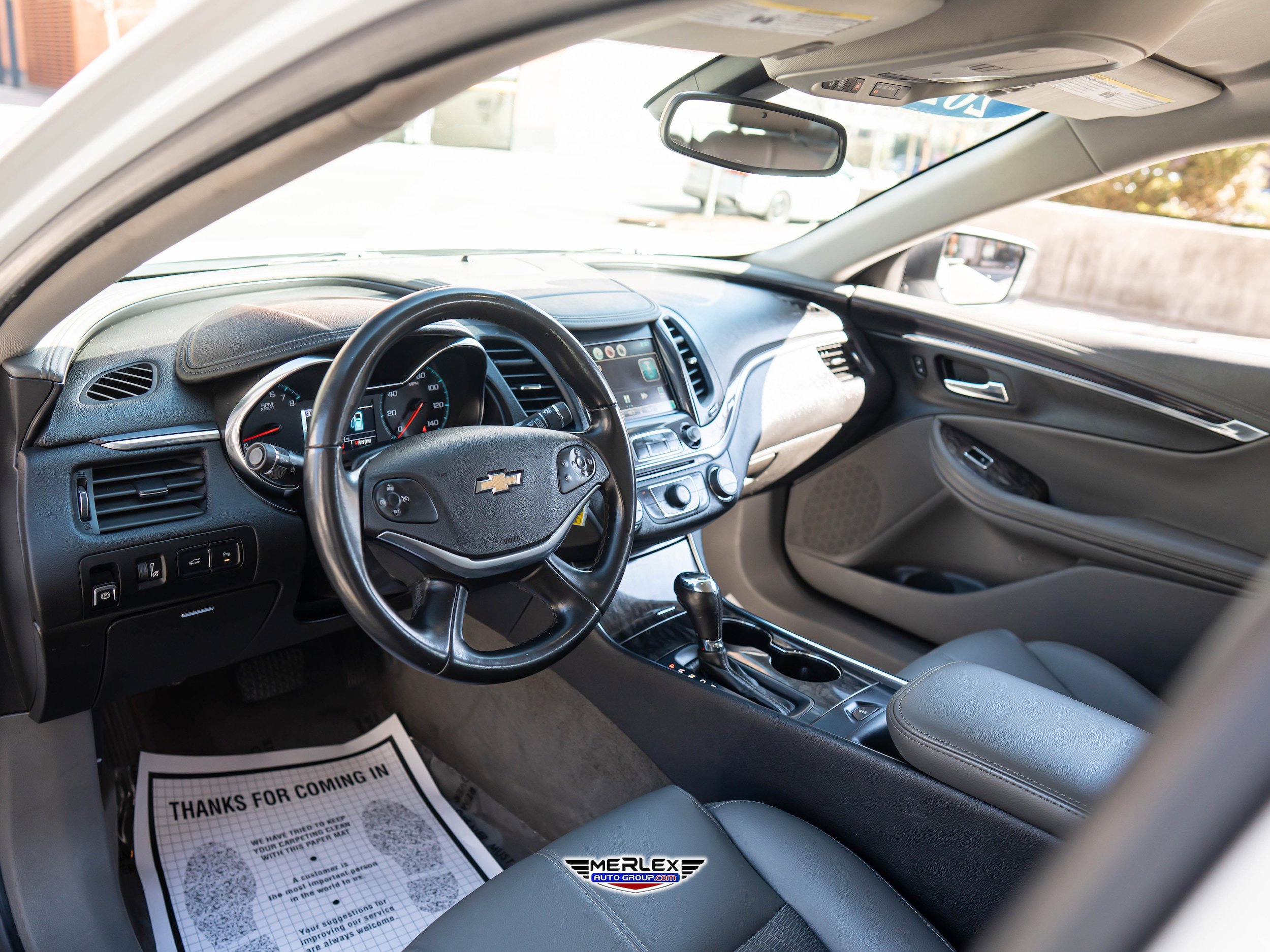 Used 2015 Chevrolet Impala LT w/ Convenience Package image 14