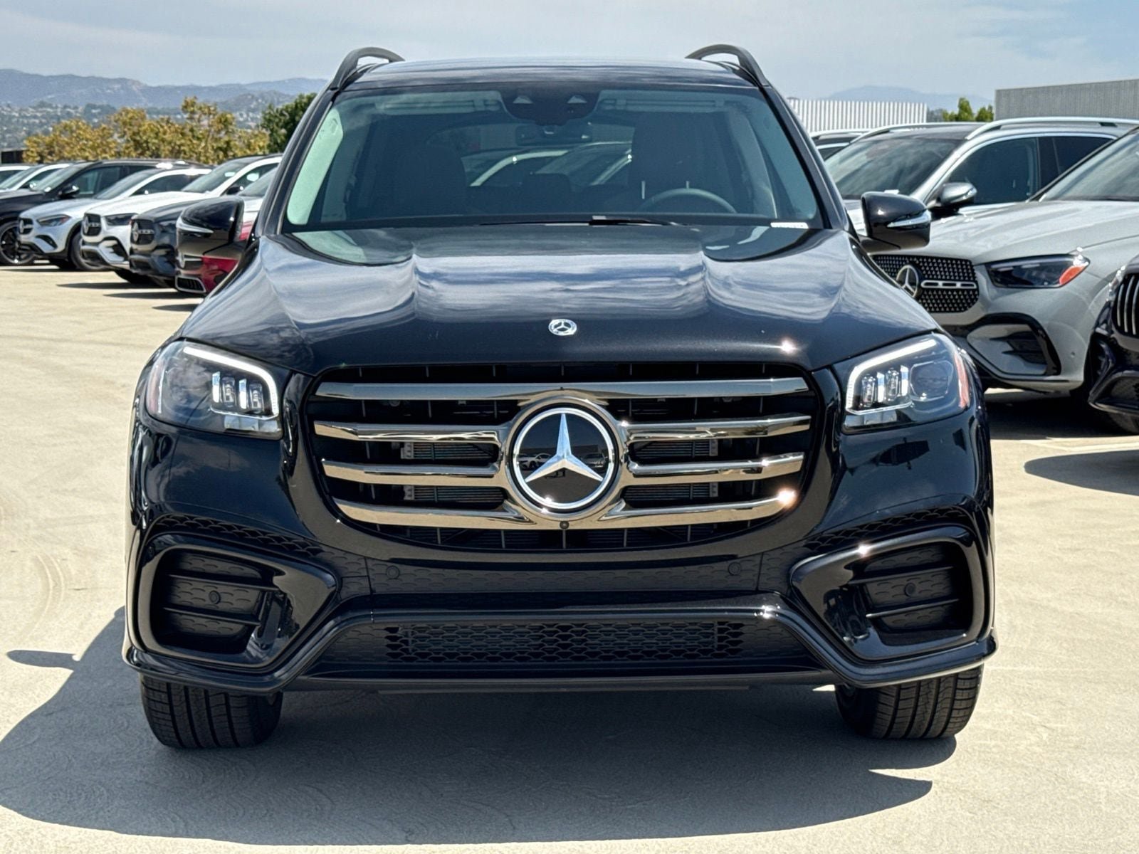 New 2026 Mercedes-Benz GLS 450 4MATIC image 5