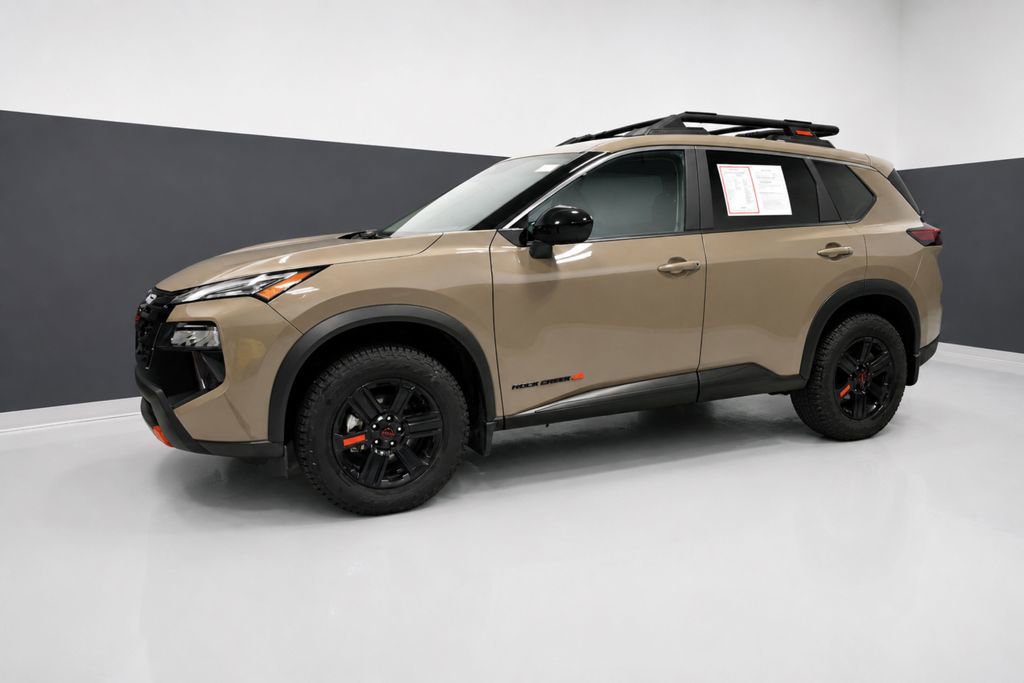 Certified 2025 Nissan Rogue SV AWD/4WD image 2