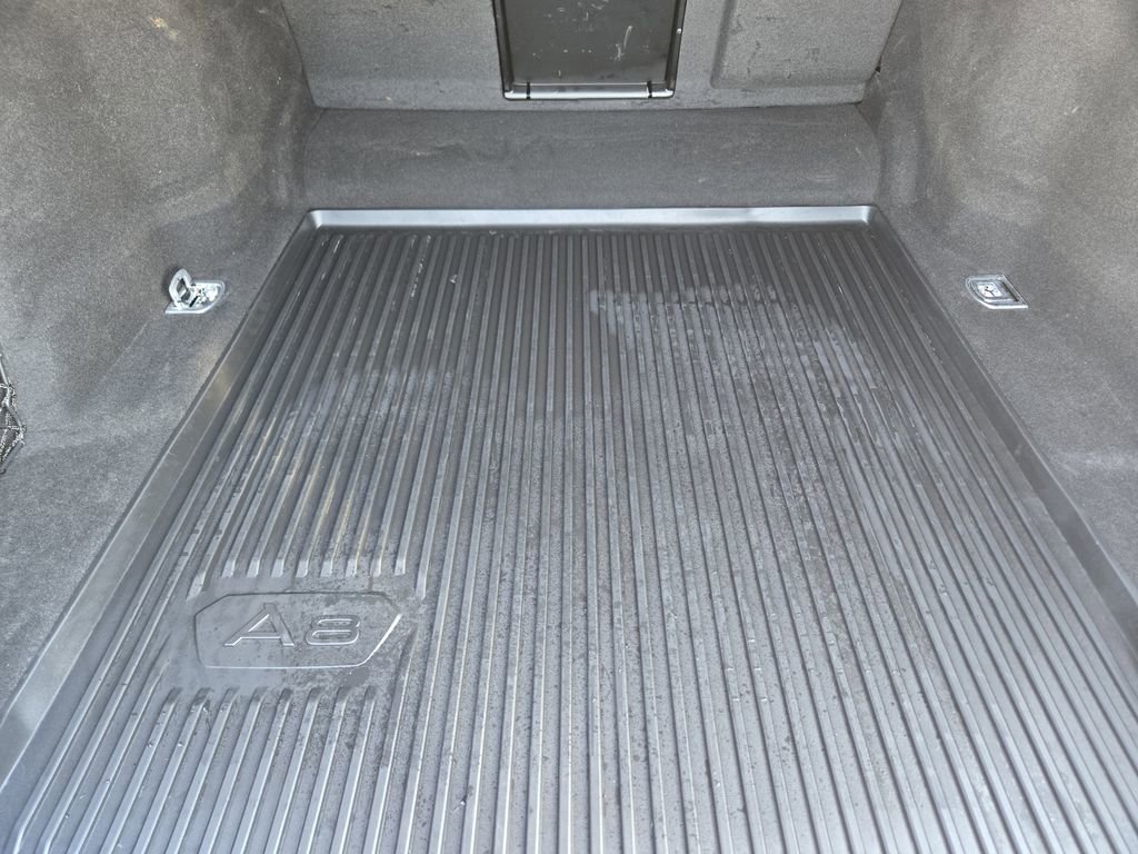 Certified 2022 Audi A8 L 3.0T w/ Executive Package image 40