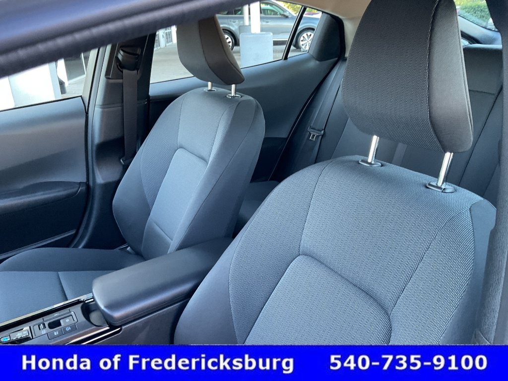 Used 2026 Toyota Prius LE FWD image 26