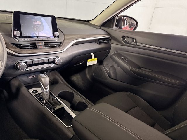 New 2026 Nissan Altima 2.5 SV FWD image 18