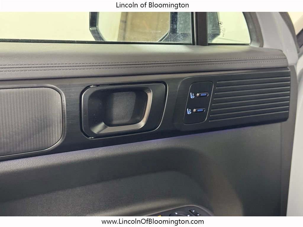 Used 2024 Hyundai Santa Fe Calligraphy image 16