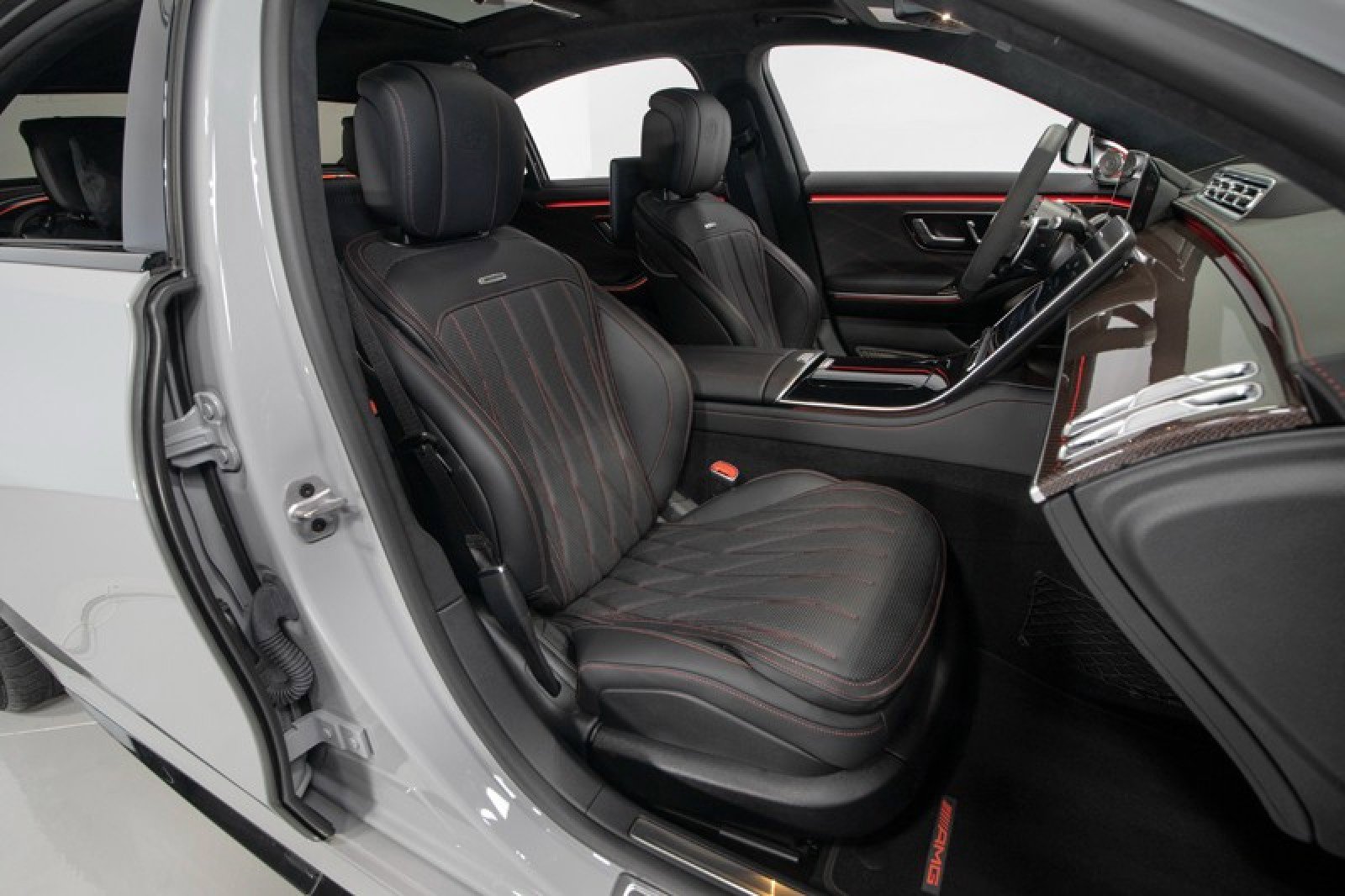 Used 2024 Mercedes-Benz S 63 AMG S image 60