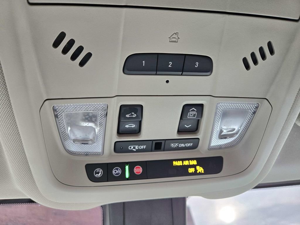 Used 2024 GMC Terrain Denali w/ Denali Premium Package image 34