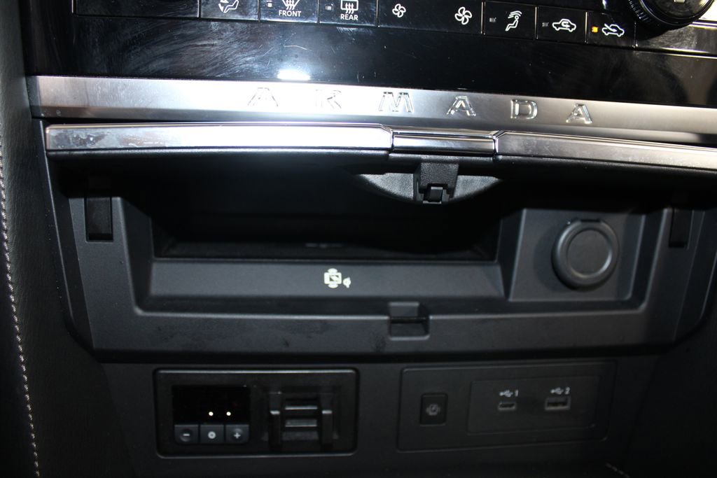 Used 2024 Nissan Armada Platinum w/ Captain's Chairs Package image 51