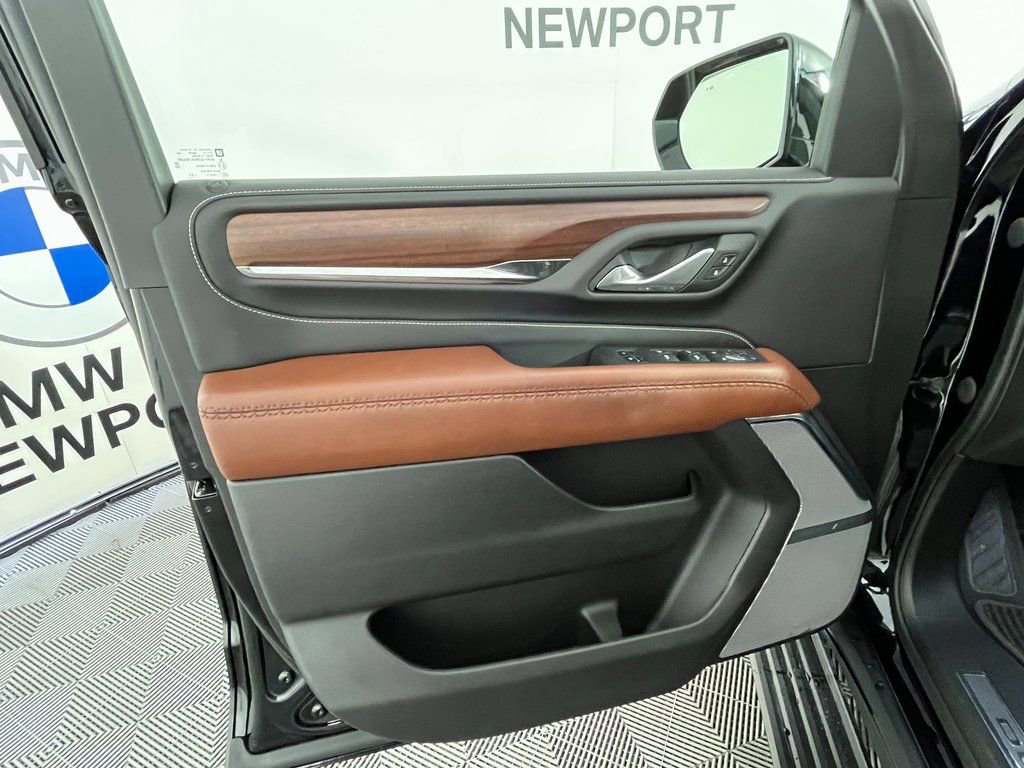 Used 2023 GMC Yukon Denali Ultimate image 30