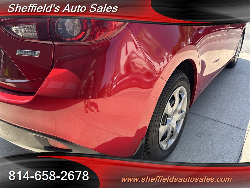 Used 2015 MAZDA MAZDA3 i Sport FWD image 17