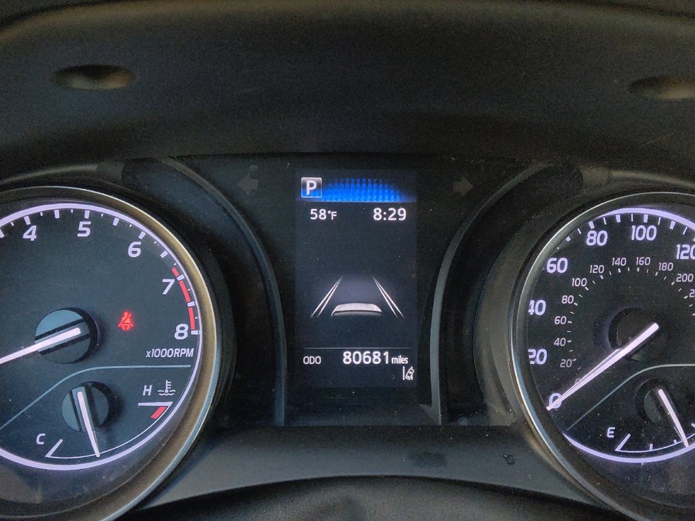 Used 2022 Toyota Camry SE image 23