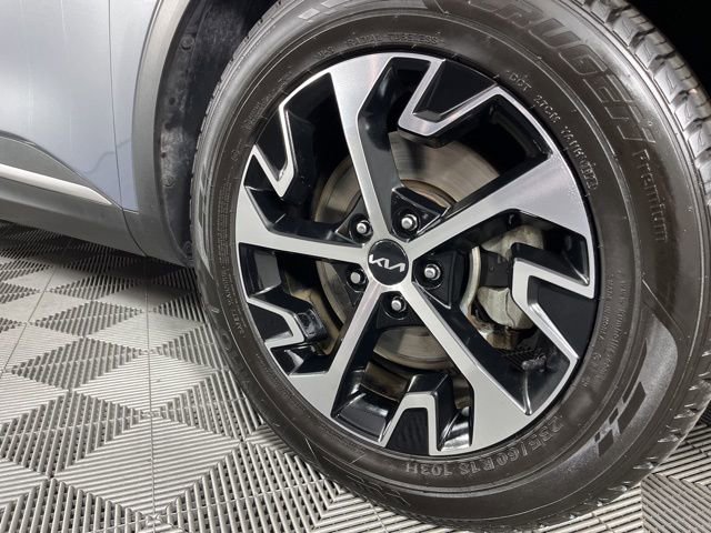 Used 2024 Kia Sportage EX image 15