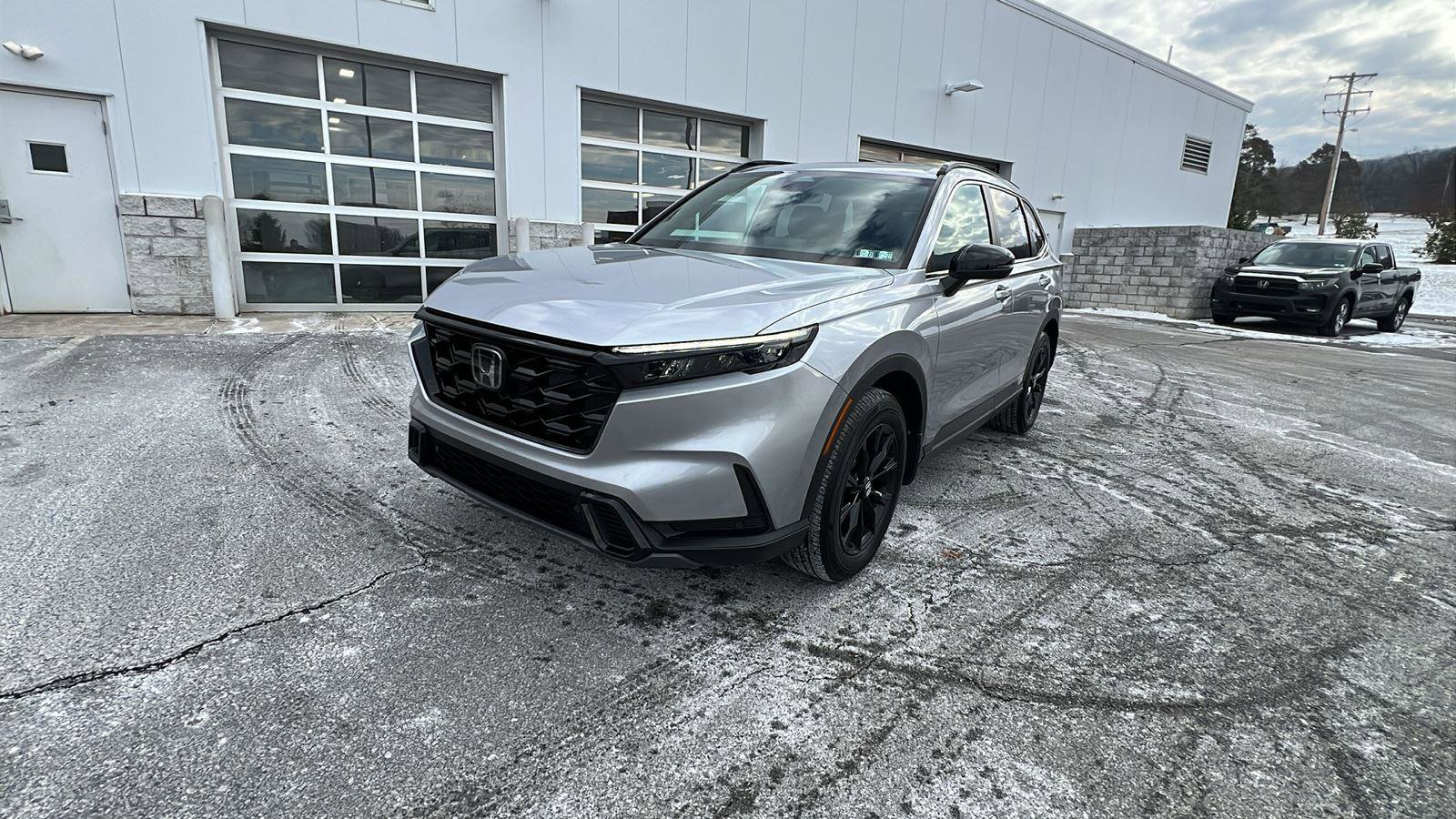 Certified 2025 Honda CR-V Sport-L image 8