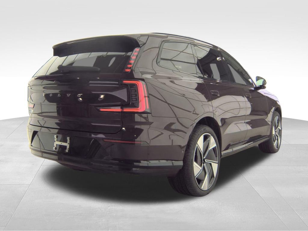 Used 2025 Volvo EX90 Ultra AWD/4WD image 7