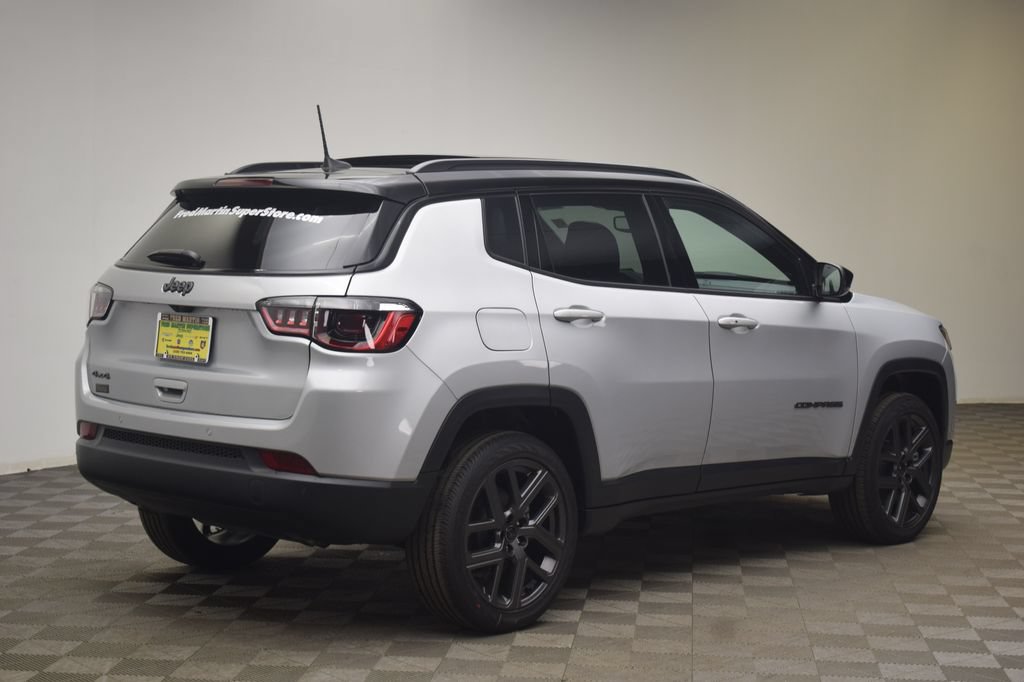 New 2026 Jeep Compass Limited w/ Sun, Sound & Navigation Group AWD/4WD image 6