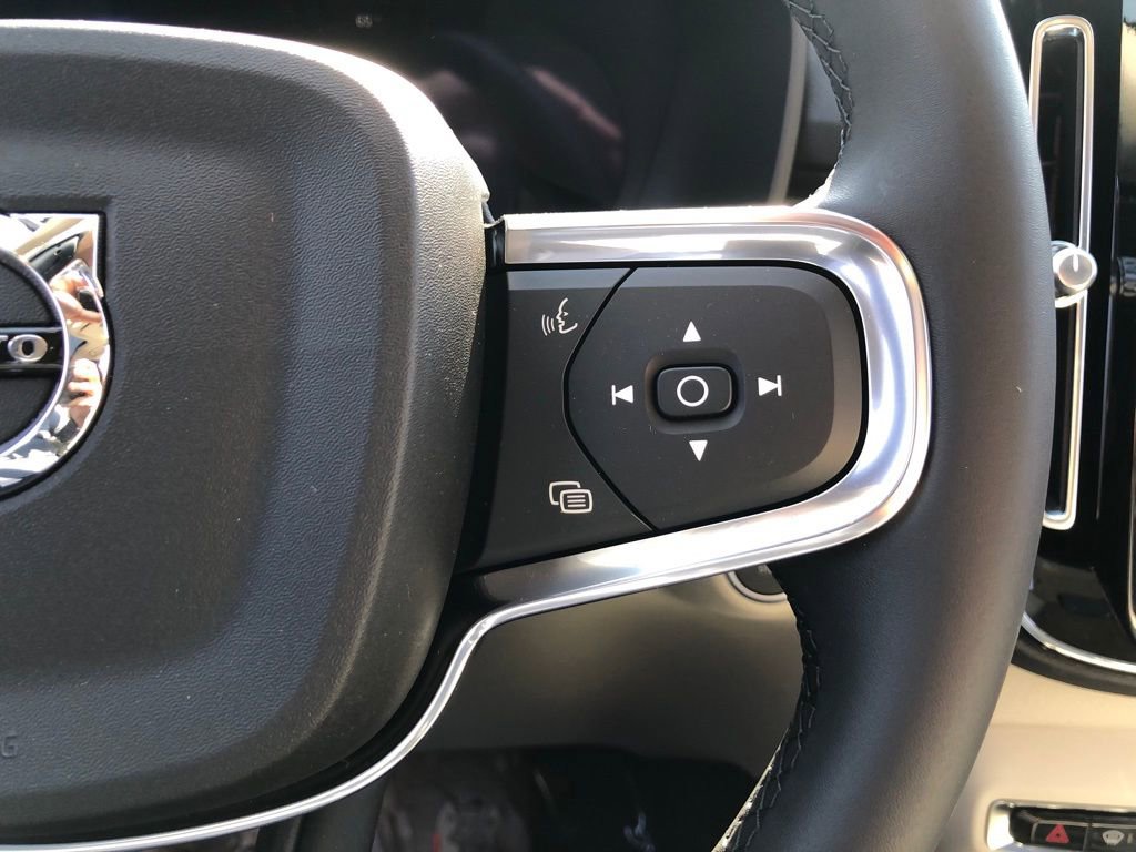 New 2026 Volvo XC40 B5 Ultra w/ Protection Package Premier AWD/4WD image 22