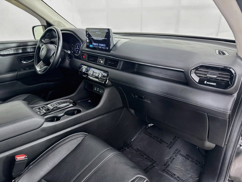 Used 2023 Honda Pilot Elite image 41