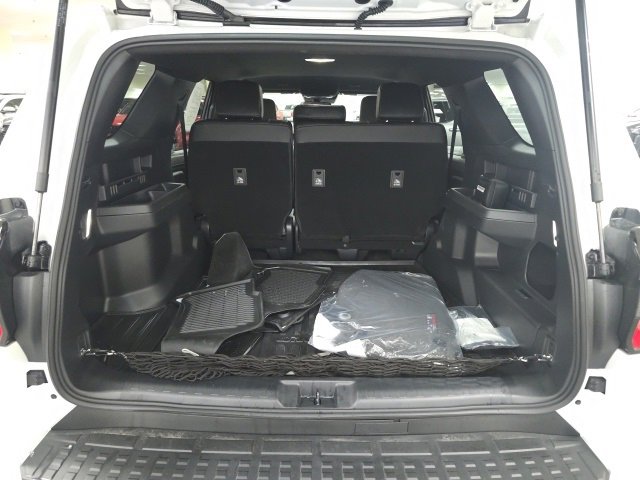 Certified 2025 Toyota 4Runner TRD Off-Road image 10