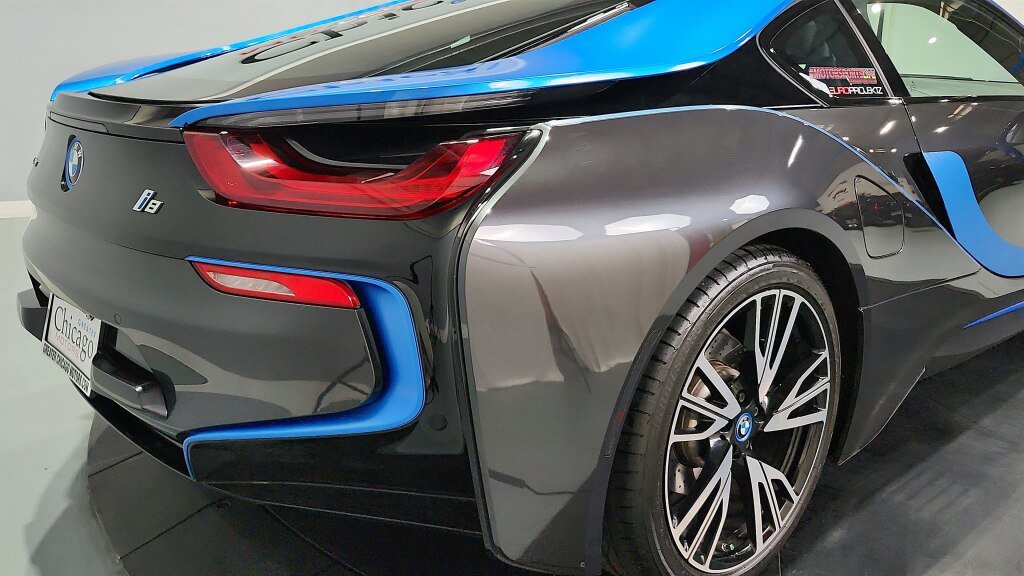 Used 2014 BMW i8 AWD/4WD image 27