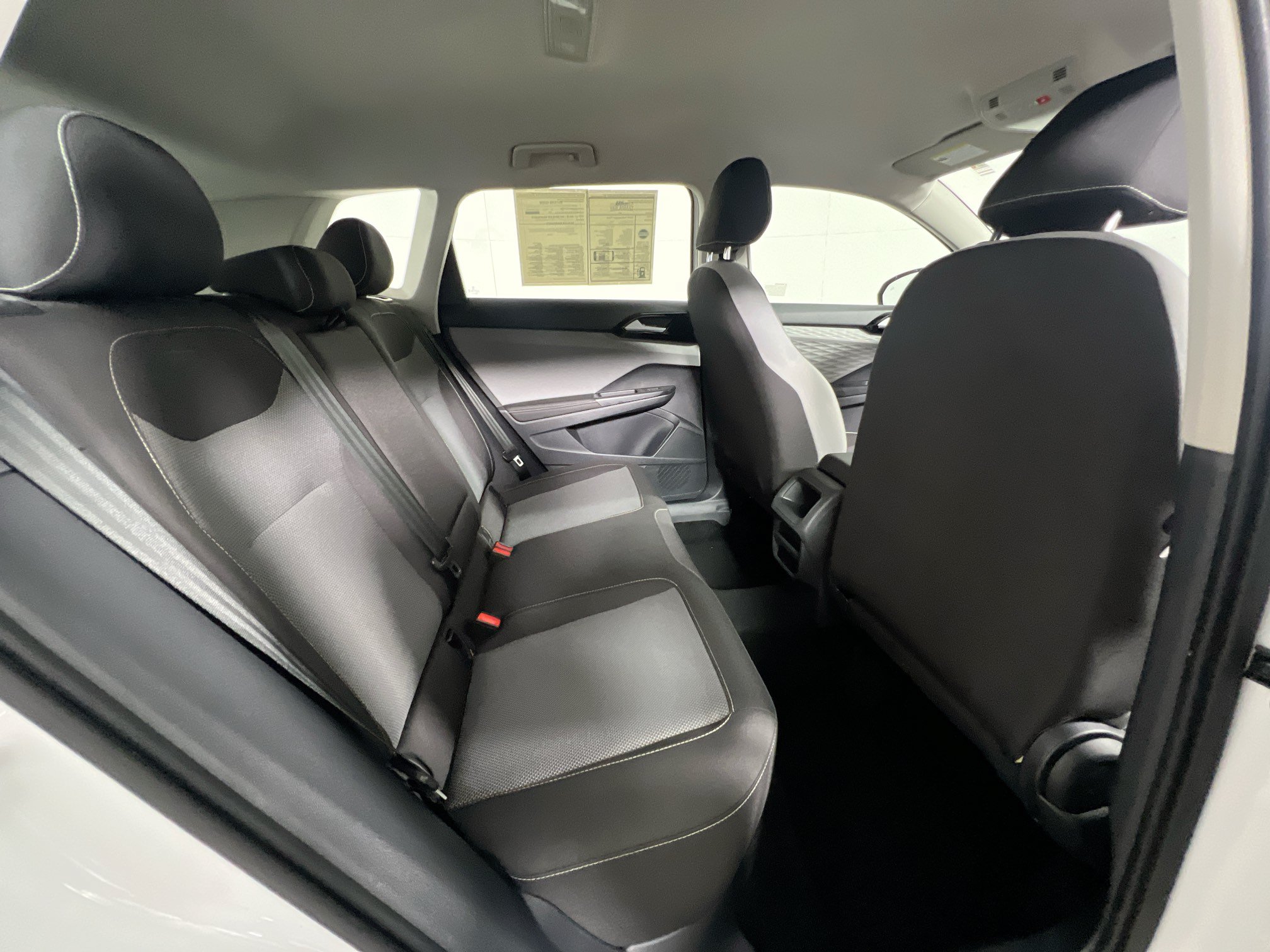 Used 2024 Volkswagen Taos S FWD image 33