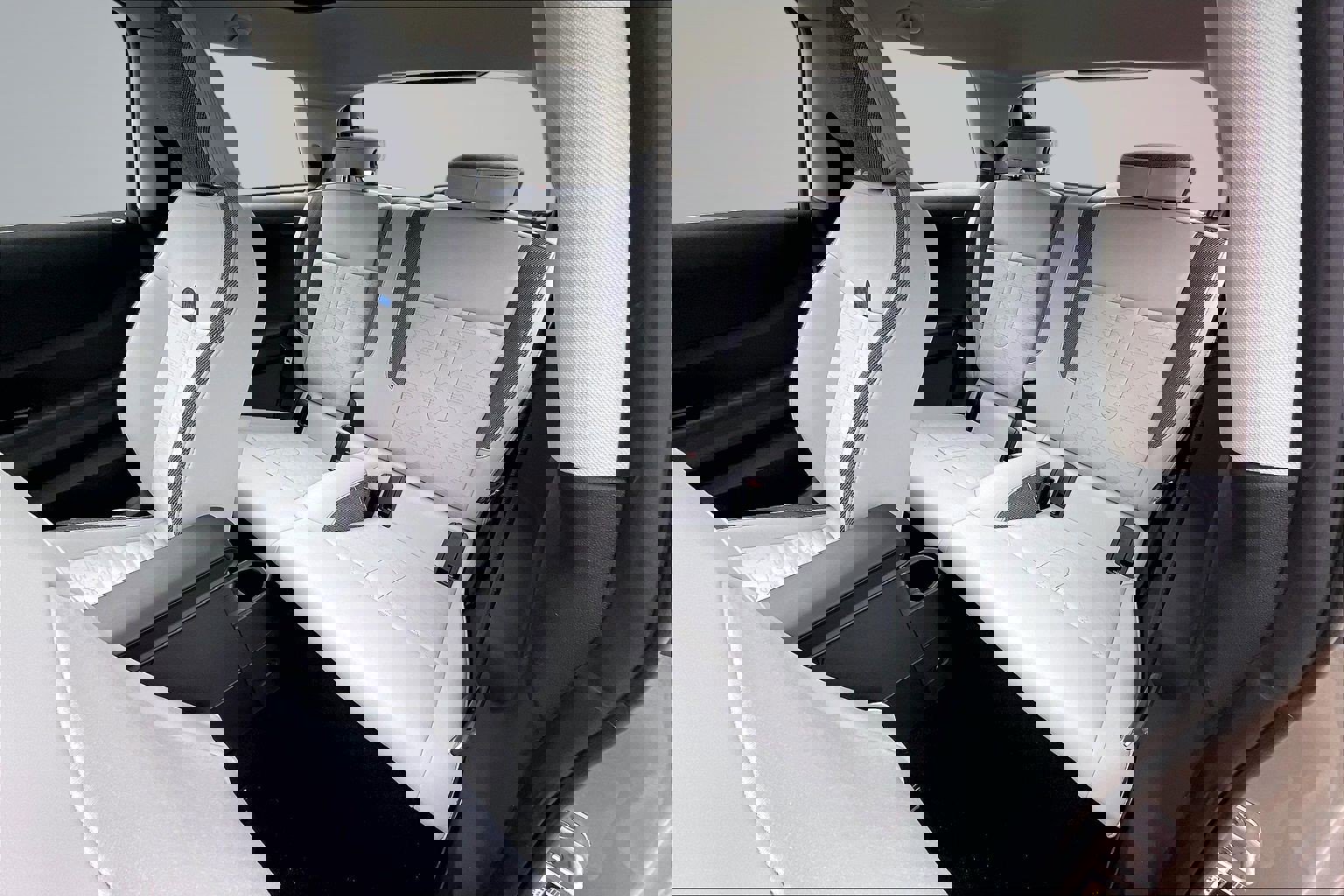 Certified 2025 MINI Cooper 2-Door Hardtop image 26