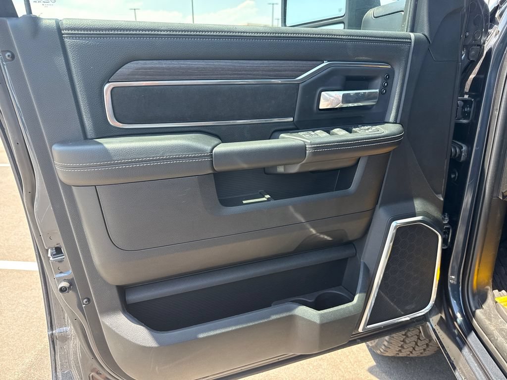 New 2026 RAM 2500 Laramie w/ Night Edition AWD/4WD image 11
