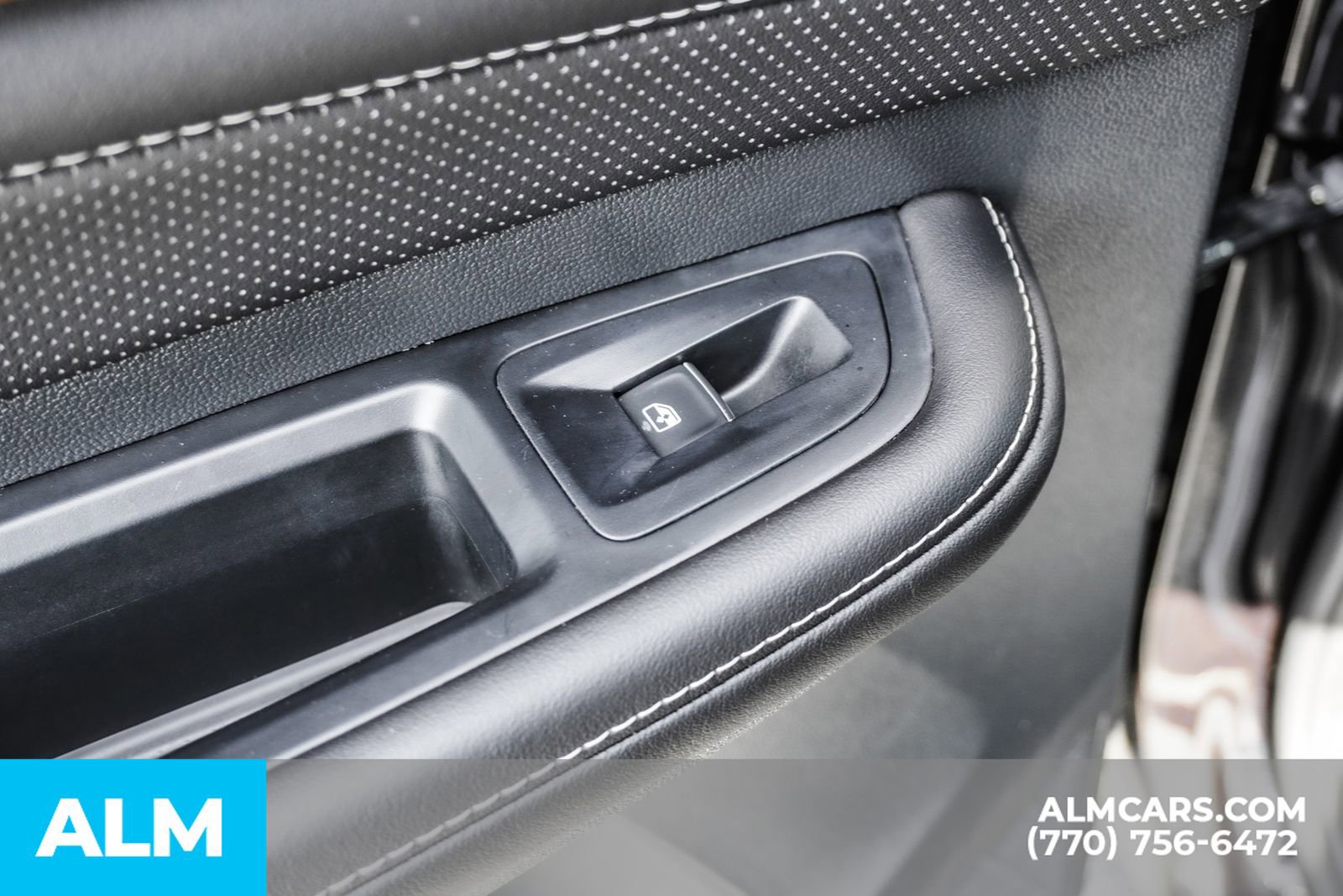 Used 2025 Volkswagen Atlas SE image 58