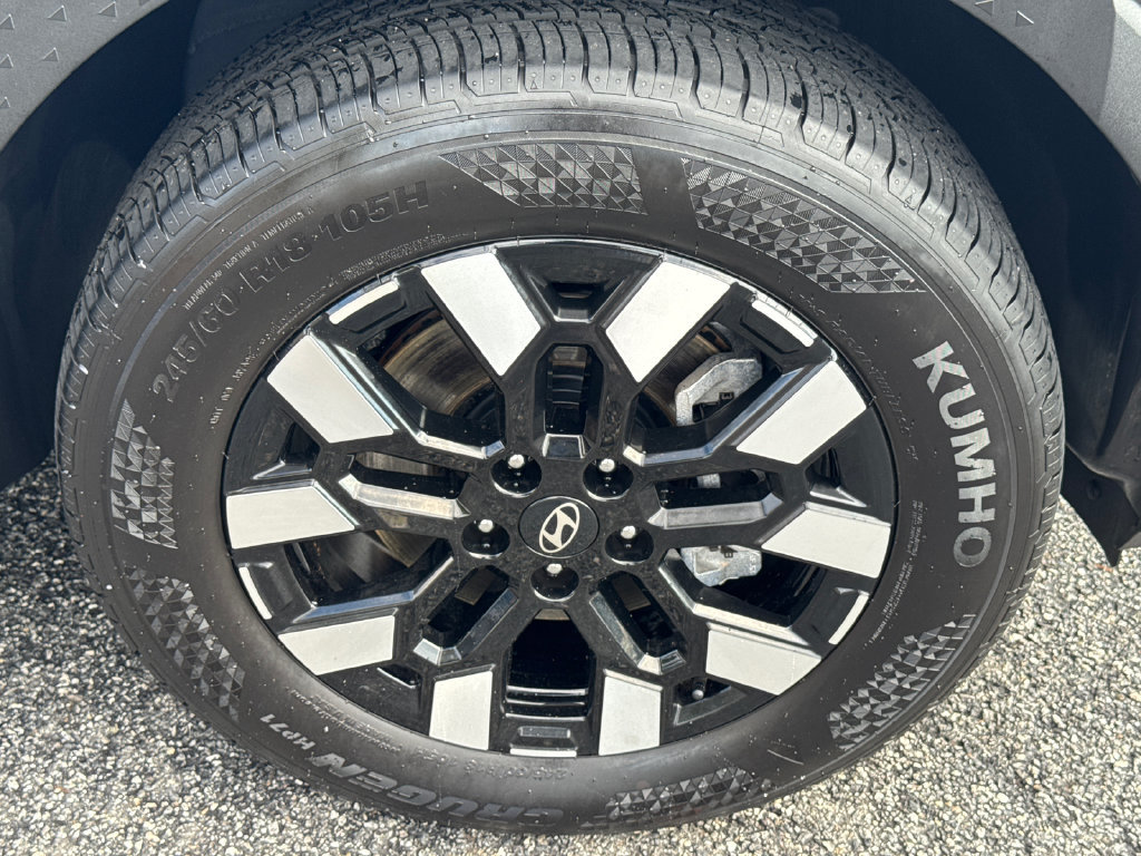 Certified 2026 Hyundai Santa Cruz SEL FWD image 14
